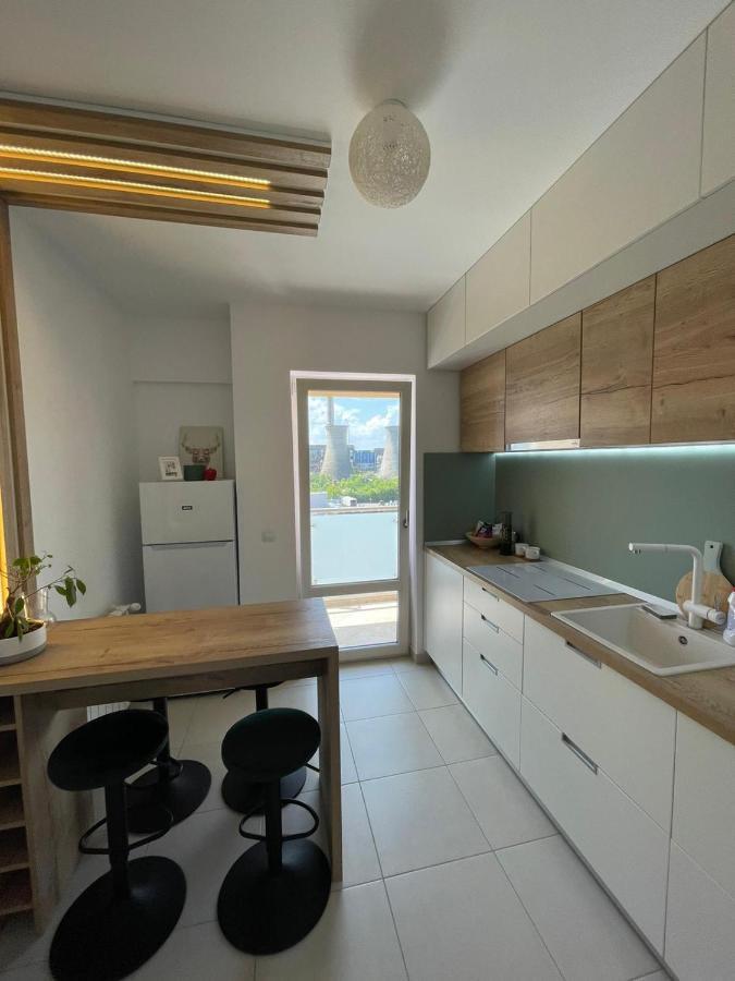 Lara 65 - Cozy & Modern Apartment @ Conest Jászvásár Kültér fotó